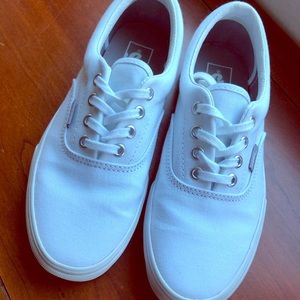 Women’s Vans in white